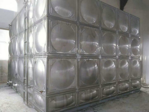 新鄉(xiāng)建筑工地的消防不銹鋼水箱一般都是多少噸的